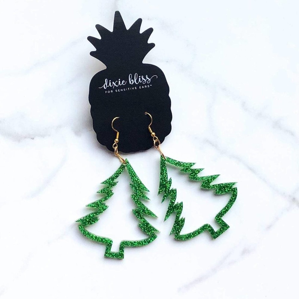 NWT!!  Cutout Christmas Tree Earrings - Picture 2 of 2